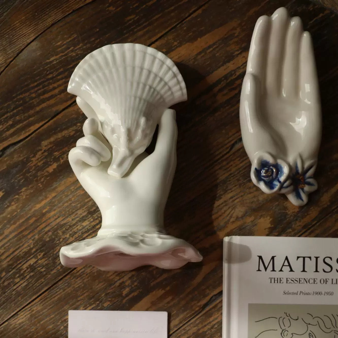 Hand & Shell Ceramic Vase/Card Holder